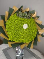 Emerald Majesty 101 Soap Rose Bouquet - Image 3