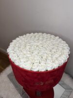 Eternal Ivory Luxe Box (101 Roses) - Image 2